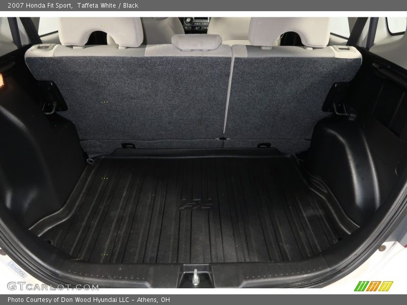 Taffeta White / Black 2007 Honda Fit Sport