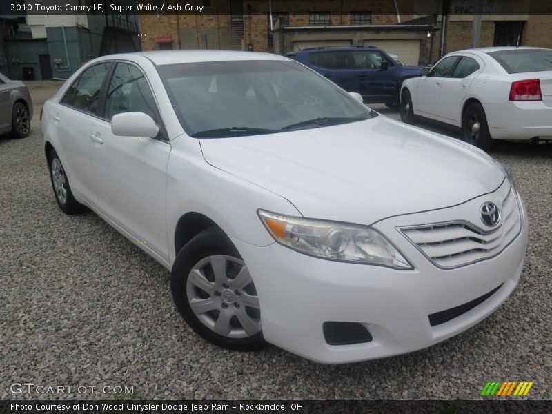 Super White / Ash Gray 2010 Toyota Camry LE