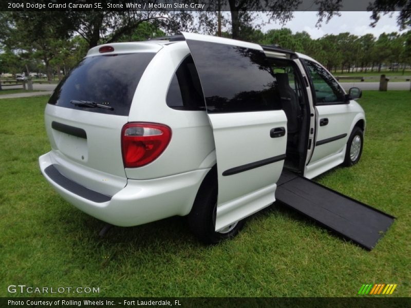 Stone White / Medium Slate Gray 2004 Dodge Grand Caravan SE
