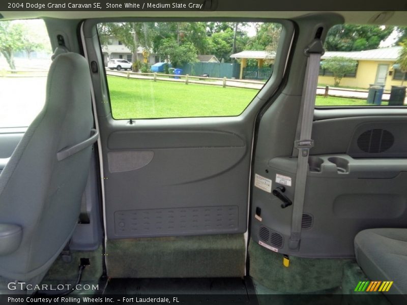 Stone White / Medium Slate Gray 2004 Dodge Grand Caravan SE