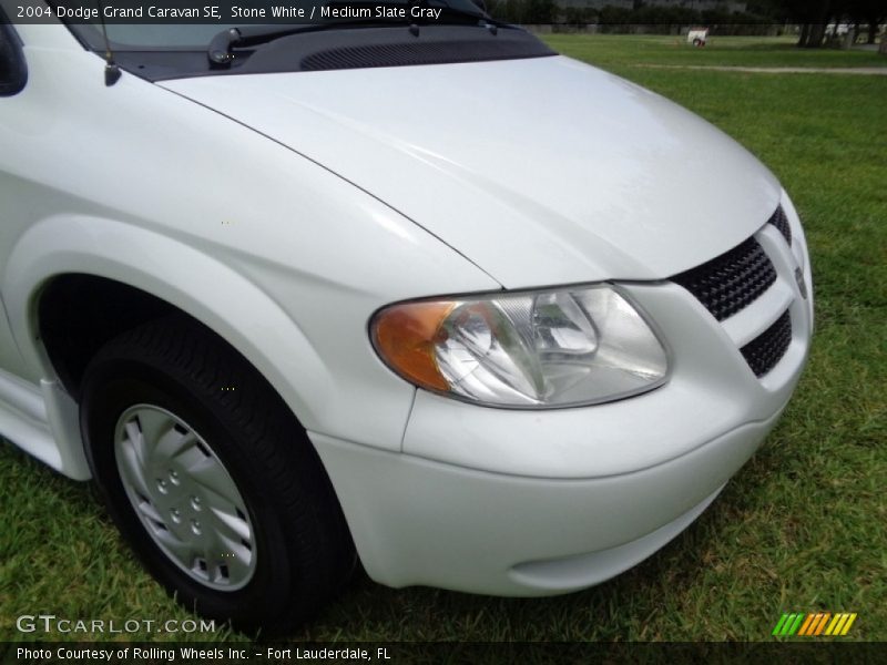Stone White / Medium Slate Gray 2004 Dodge Grand Caravan SE