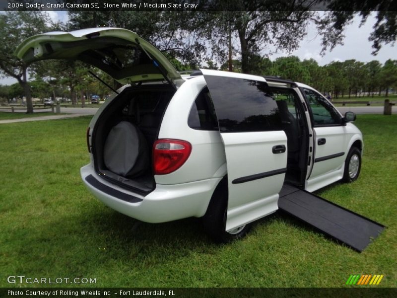 Stone White / Medium Slate Gray 2004 Dodge Grand Caravan SE