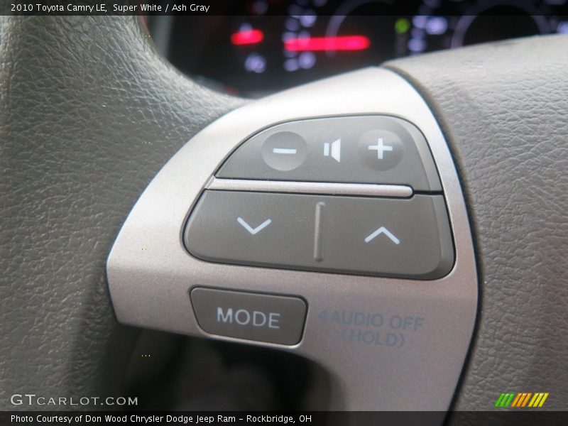 Super White / Ash Gray 2010 Toyota Camry LE