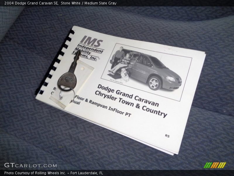 Stone White / Medium Slate Gray 2004 Dodge Grand Caravan SE