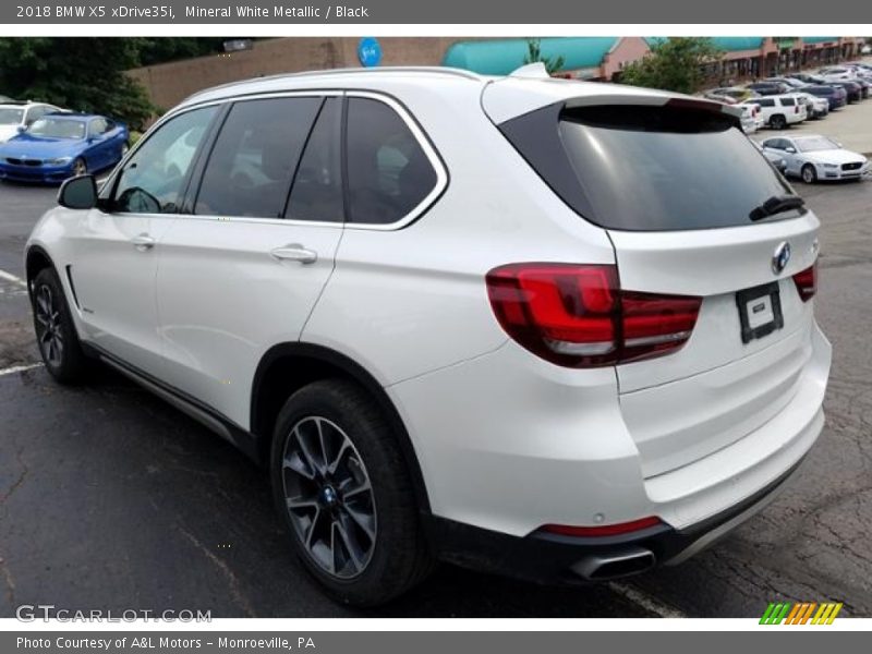 Mineral White Metallic / Black 2018 BMW X5 xDrive35i