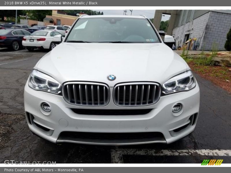 Mineral White Metallic / Black 2018 BMW X5 xDrive35i