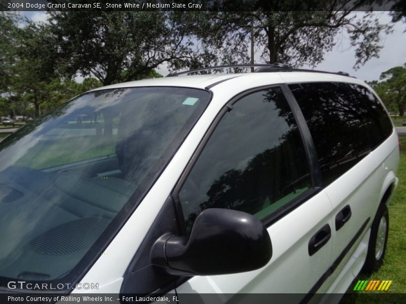 Stone White / Medium Slate Gray 2004 Dodge Grand Caravan SE