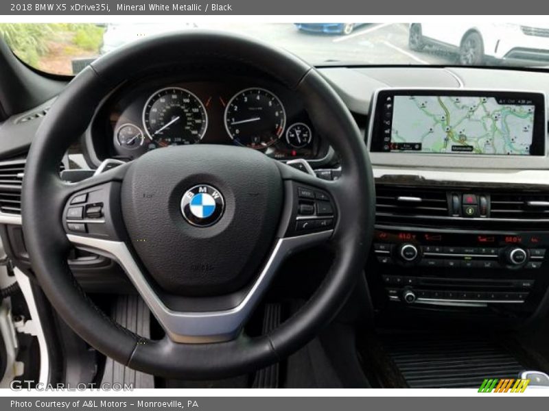 Mineral White Metallic / Black 2018 BMW X5 xDrive35i