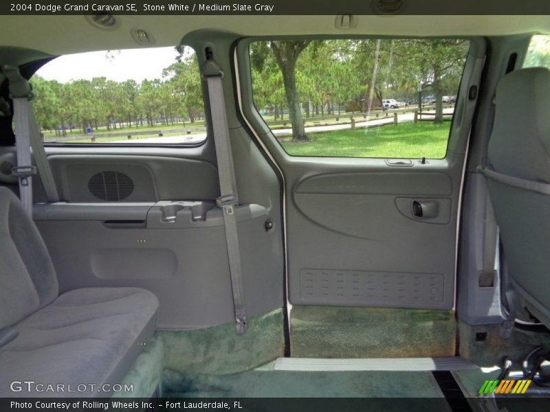 Stone White / Medium Slate Gray 2004 Dodge Grand Caravan SE