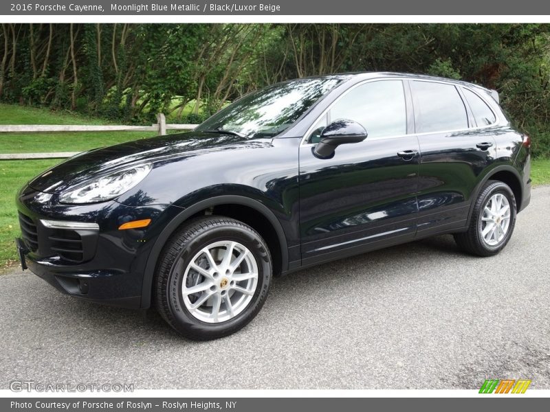 Moonlight Blue Metallic / Black/Luxor Beige 2016 Porsche Cayenne