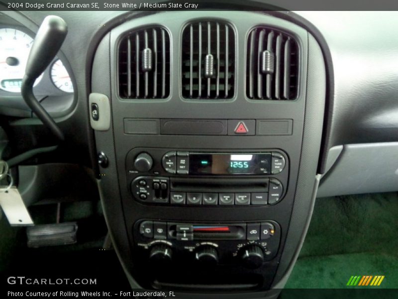 Stone White / Medium Slate Gray 2004 Dodge Grand Caravan SE