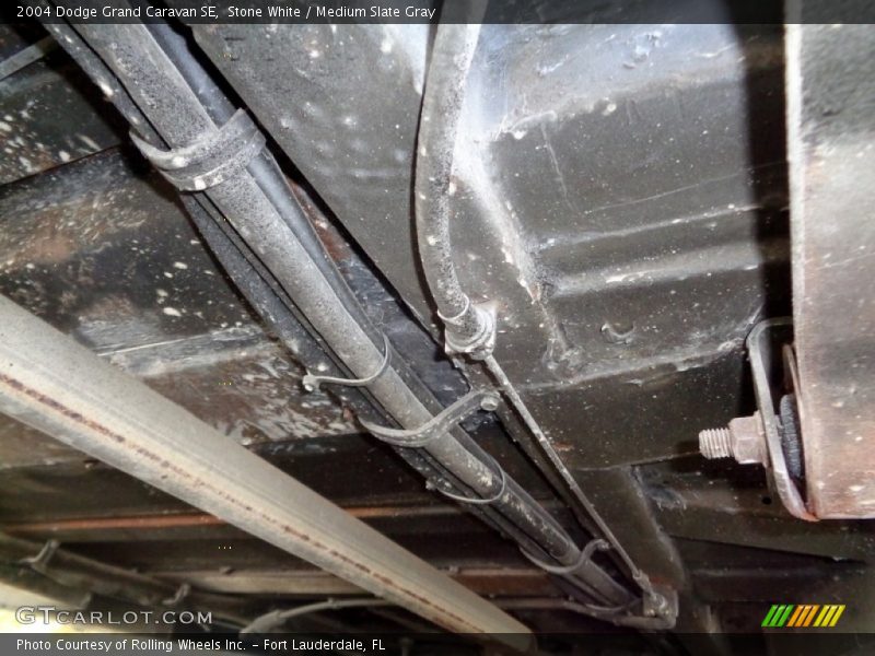 Stone White / Medium Slate Gray 2004 Dodge Grand Caravan SE