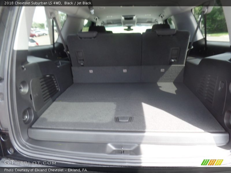 Black / Jet Black 2018 Chevrolet Suburban LS 4WD