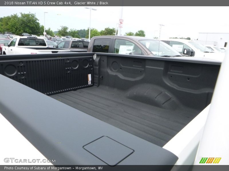 Glacier White / Black 2018 Nissan TITAN XD S Crew Cab 4x4