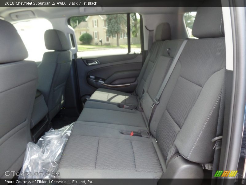 Black / Jet Black 2018 Chevrolet Suburban LS 4WD