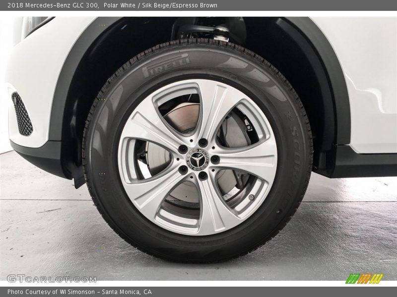 Polar White / Silk Beige/Espresso Brown 2018 Mercedes-Benz GLC 300