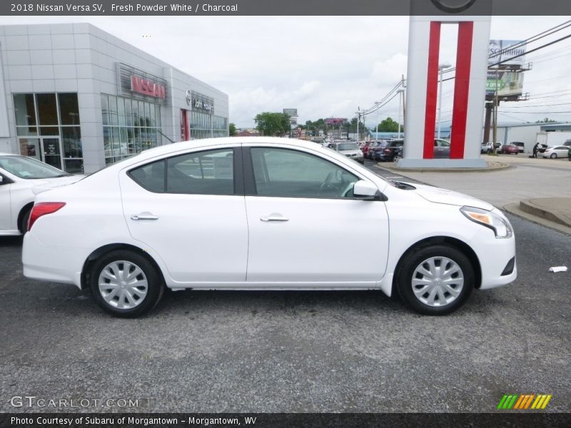 Fresh Powder White / Charcoal 2018 Nissan Versa SV