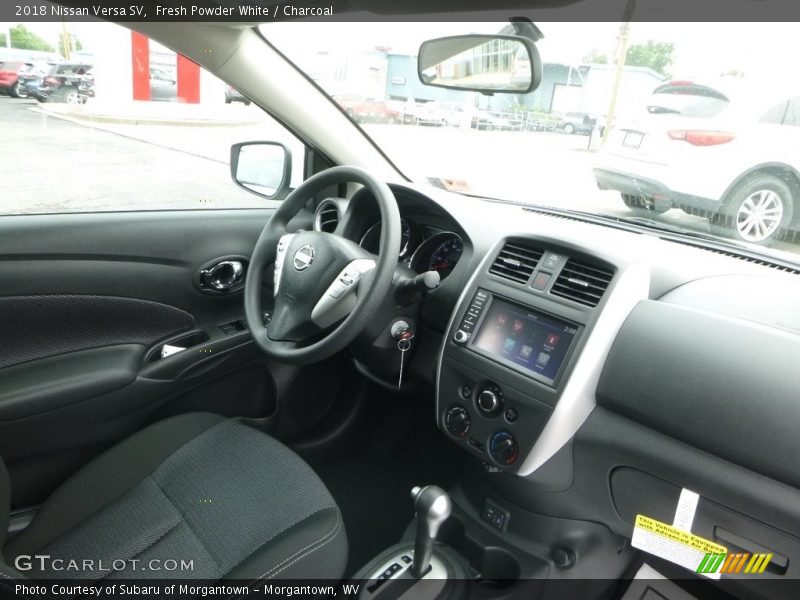 Fresh Powder White / Charcoal 2018 Nissan Versa SV