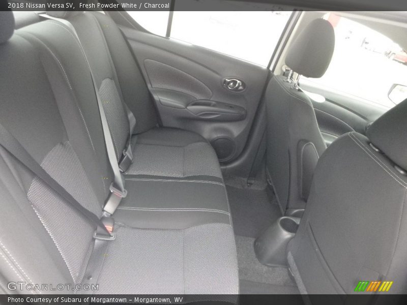 Fresh Powder White / Charcoal 2018 Nissan Versa SV
