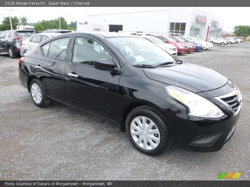 Super Black / Charcoal 2018 Nissan Versa SV