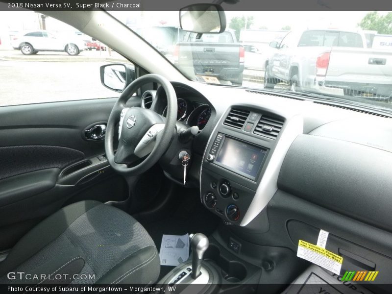 Super Black / Charcoal 2018 Nissan Versa SV
