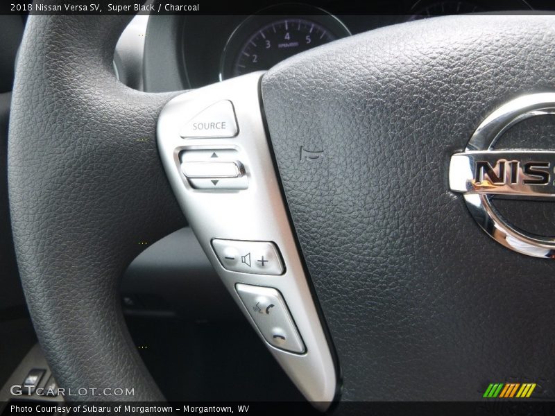 Super Black / Charcoal 2018 Nissan Versa SV