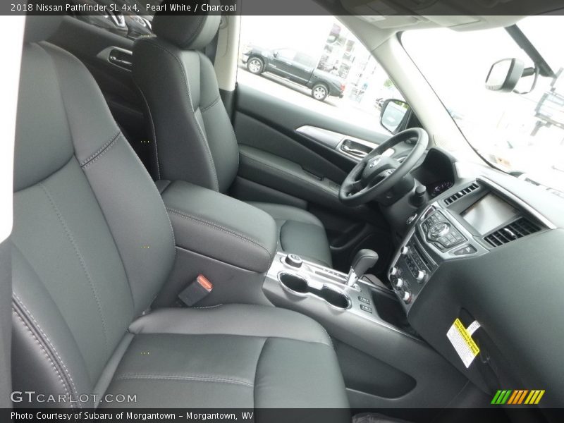Pearl White / Charcoal 2018 Nissan Pathfinder SL 4x4