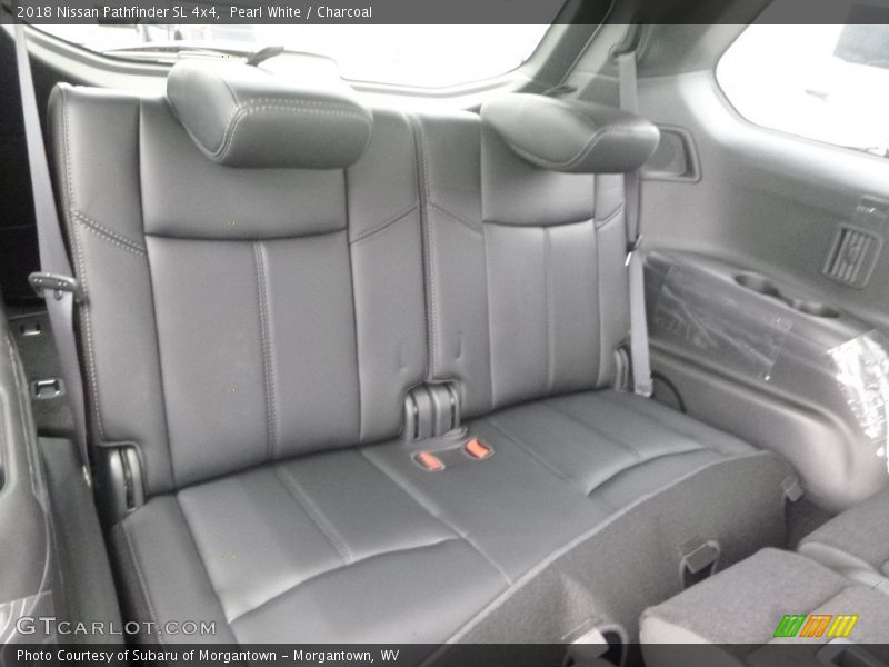 Pearl White / Charcoal 2018 Nissan Pathfinder SL 4x4