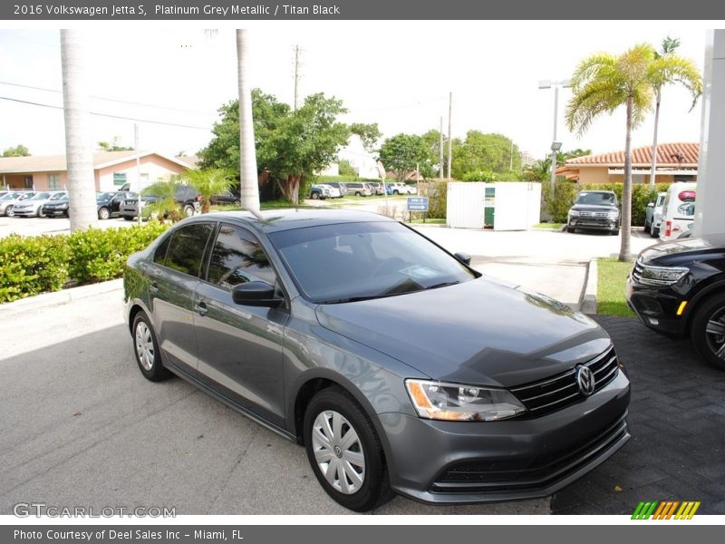 Platinum Grey Metallic / Titan Black 2016 Volkswagen Jetta S