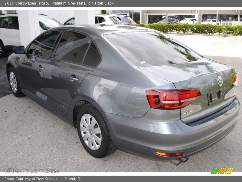 Platinum Grey Metallic / Titan Black 2016 Volkswagen Jetta S