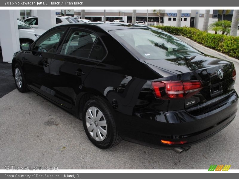 Black / Titan Black 2016 Volkswagen Jetta S