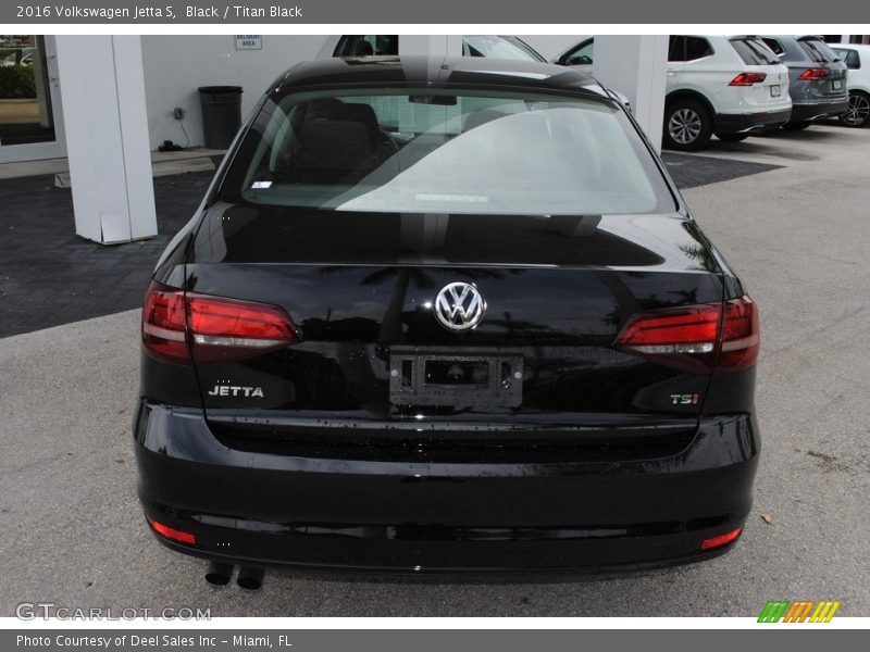 Black / Titan Black 2016 Volkswagen Jetta S