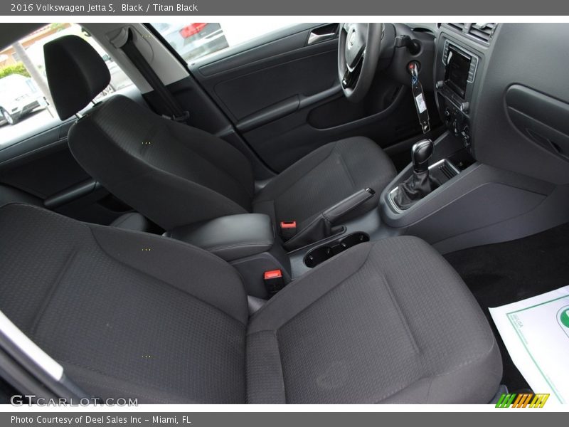 Black / Titan Black 2016 Volkswagen Jetta S