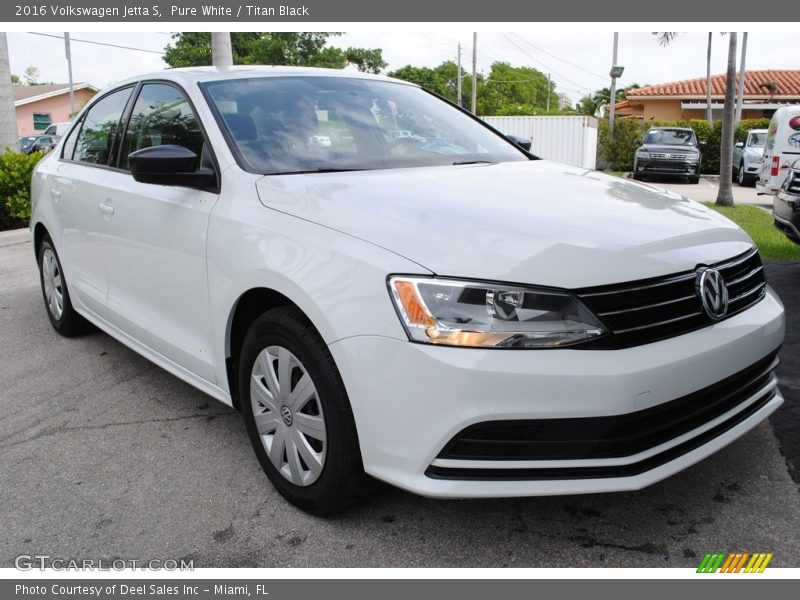 Pure White / Titan Black 2016 Volkswagen Jetta S