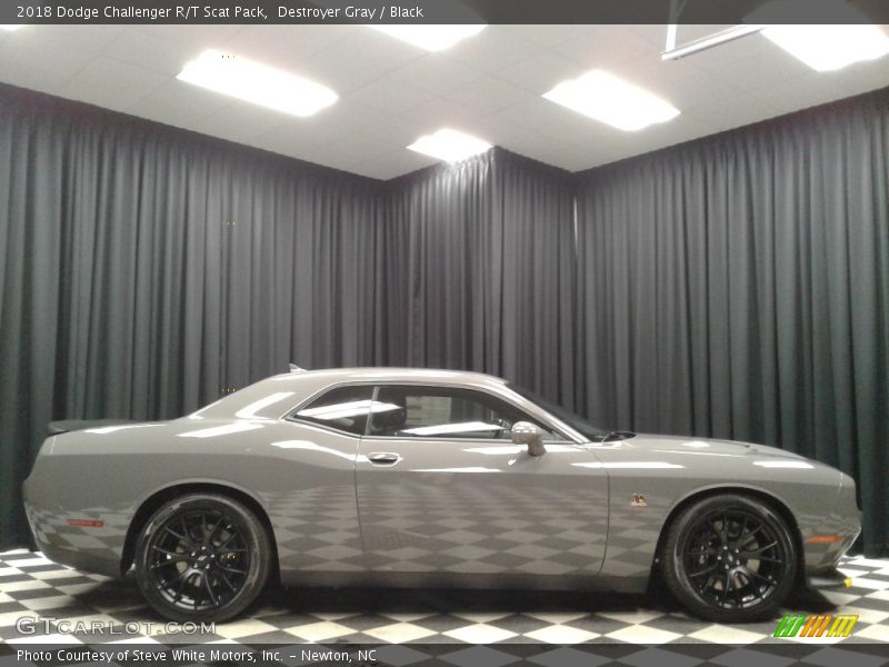 Destroyer Gray / Black 2018 Dodge Challenger R/T Scat Pack