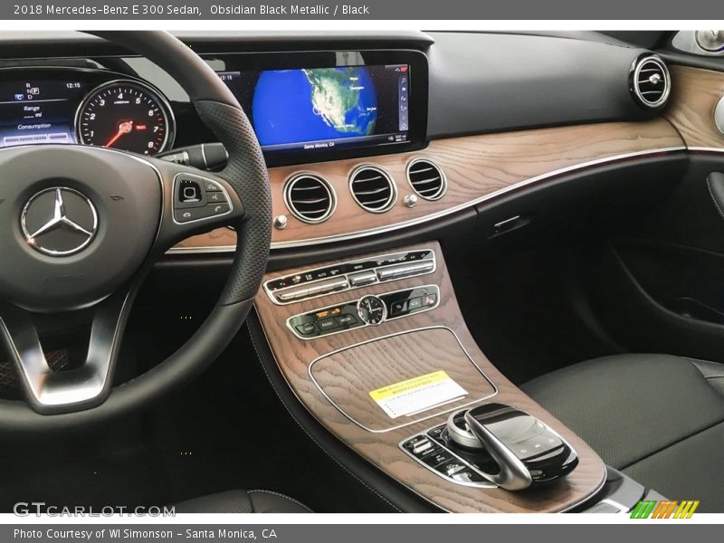 Obsidian Black Metallic / Black 2018 Mercedes-Benz E 300 Sedan