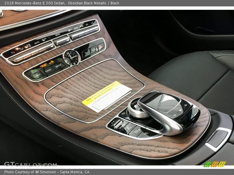 Obsidian Black Metallic / Black 2018 Mercedes-Benz E 300 Sedan