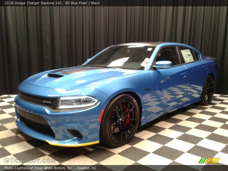B5 Blue Pearl / Black 2018 Dodge Charger Daytona 392