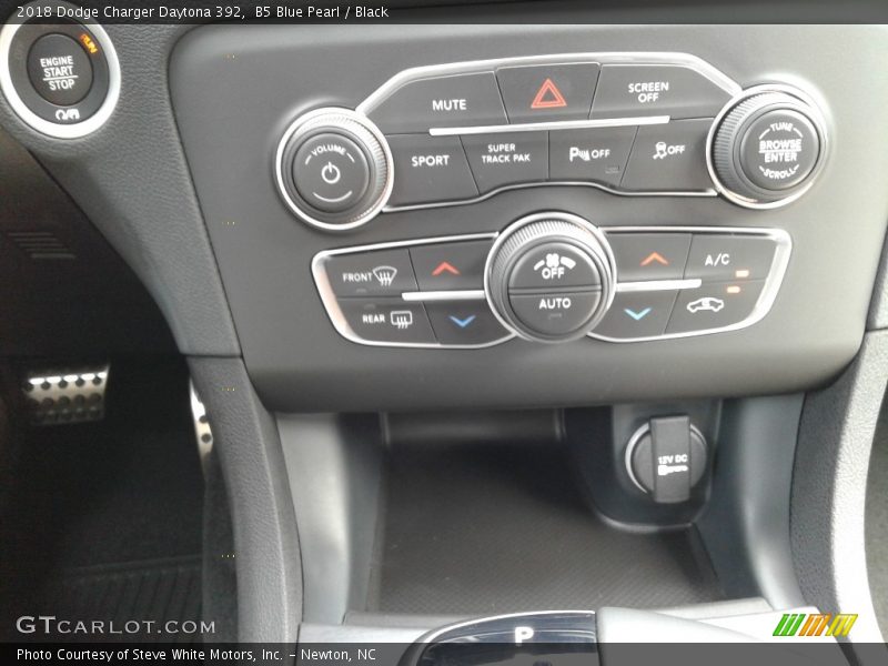 B5 Blue Pearl / Black 2018 Dodge Charger Daytona 392