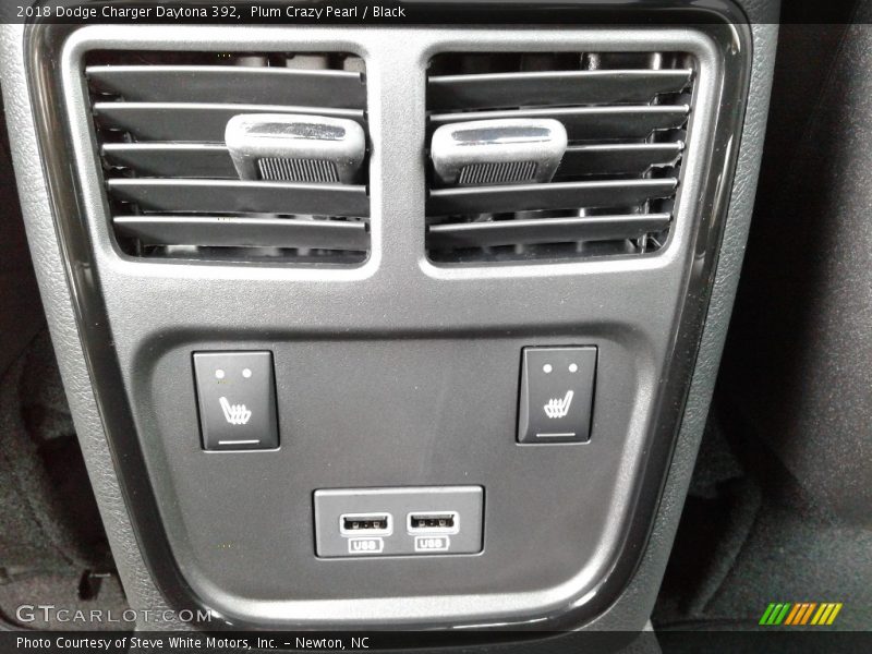 Plum Crazy Pearl / Black 2018 Dodge Charger Daytona 392