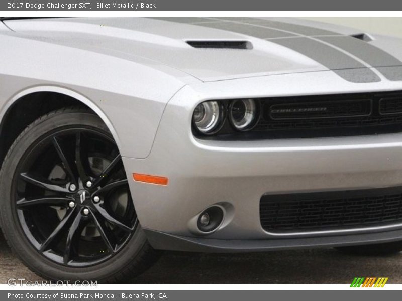 Billet Metallic / Black 2017 Dodge Challenger SXT