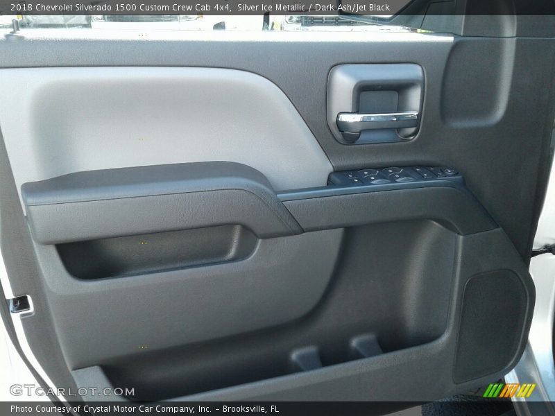 Silver Ice Metallic / Dark Ash/Jet Black 2018 Chevrolet Silverado 1500 Custom Crew Cab 4x4