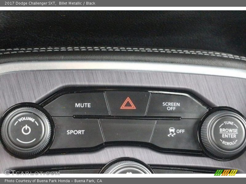 Billet Metallic / Black 2017 Dodge Challenger SXT