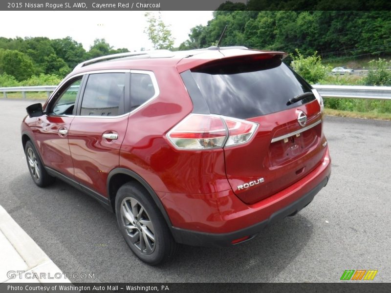 Cayenne Red / Charcoal 2015 Nissan Rogue SL AWD