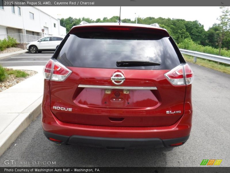 Cayenne Red / Charcoal 2015 Nissan Rogue SL AWD