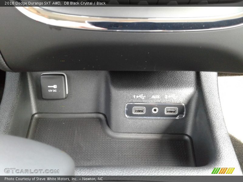 DB Black Crystal / Black 2018 Dodge Durango SXT AWD