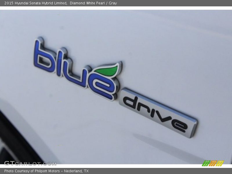 Diamond White Pearl / Gray 2015 Hyundai Sonata Hybrid Limited