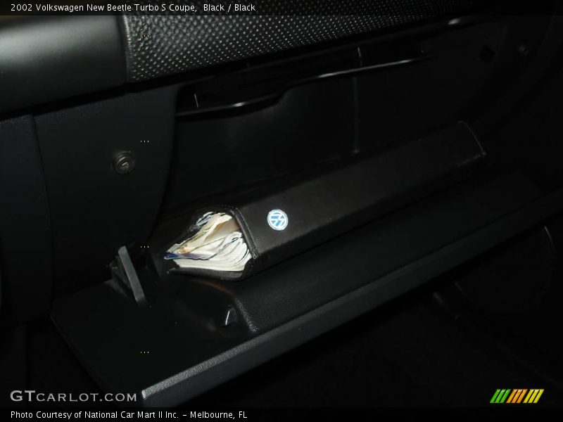 Black / Black 2002 Volkswagen New Beetle Turbo S Coupe