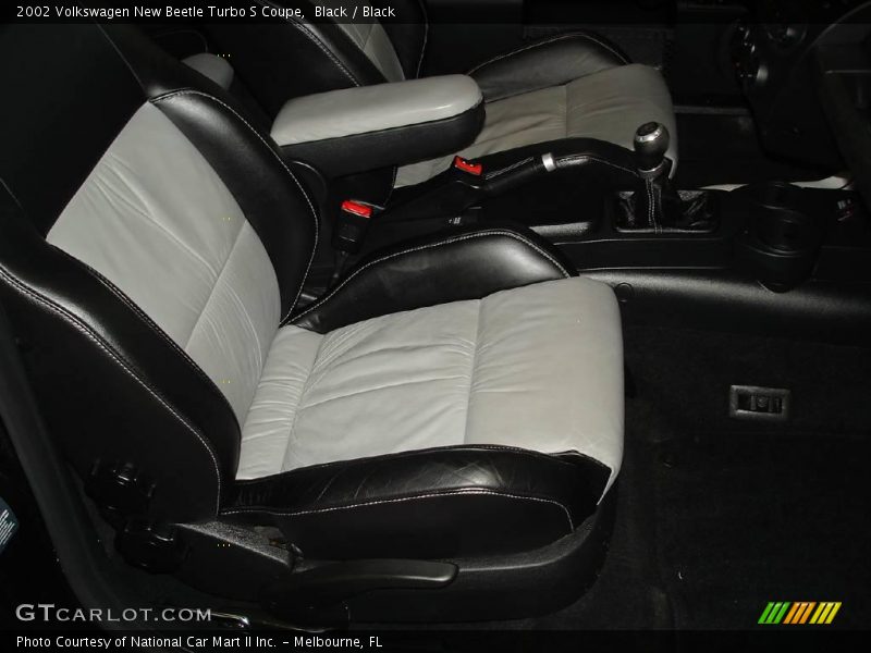 Black / Black 2002 Volkswagen New Beetle Turbo S Coupe