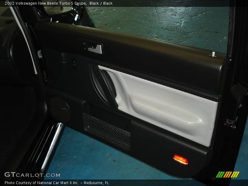 Black / Black 2002 Volkswagen New Beetle Turbo S Coupe